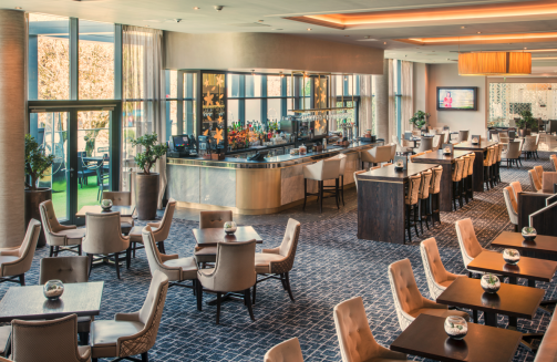 Park Regis Birmingham 1565 bar'